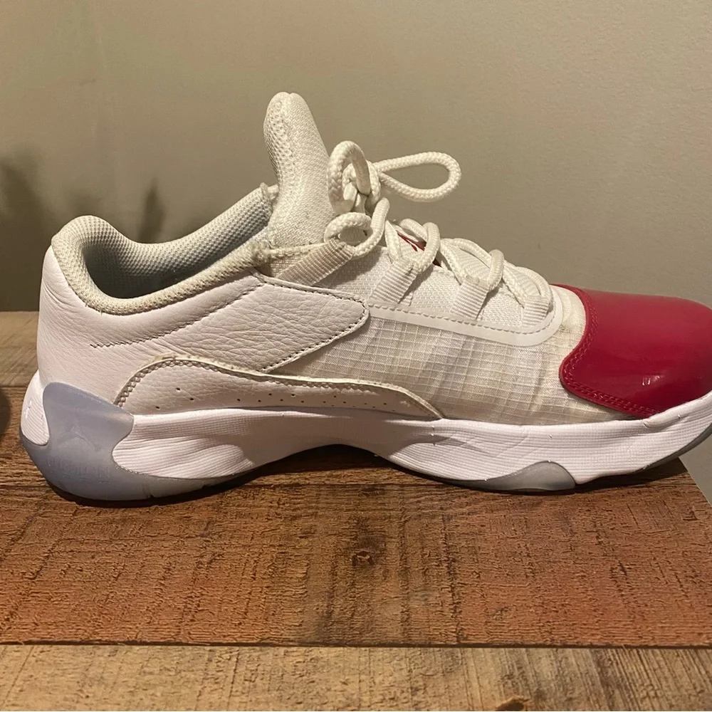 Jordan 11 CMFT Low